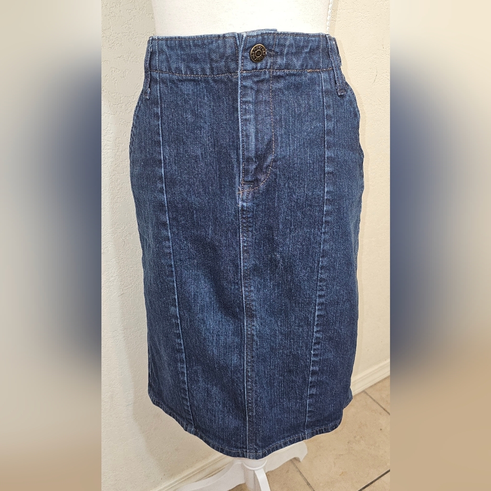 Old Navy Dark Blue Denim Skirt
